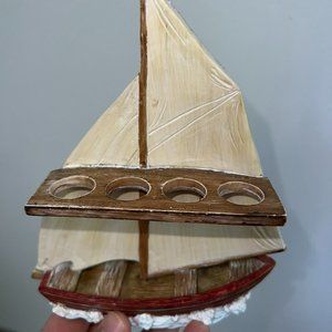 BELK Bar Harbor Ceramic Sailboat  Nautical Theme 4 Toothbrushes Holder